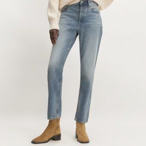 Everlane 90s Cheeky Jean Size 26